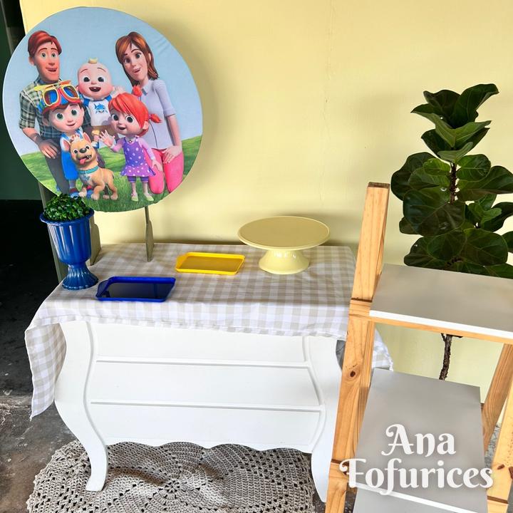 Mini festa Prata: painel com a família